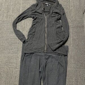 “A Pea in the Pod” Charcoal Maternity Hoodie and Sweat Pants Outfit